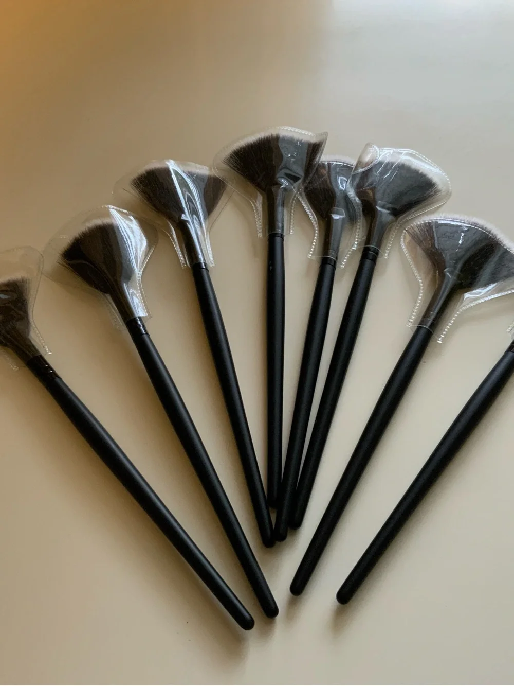 8-Pack Fan Makeup Brushes Set Black Handle Synthetic Bristles Applicators New